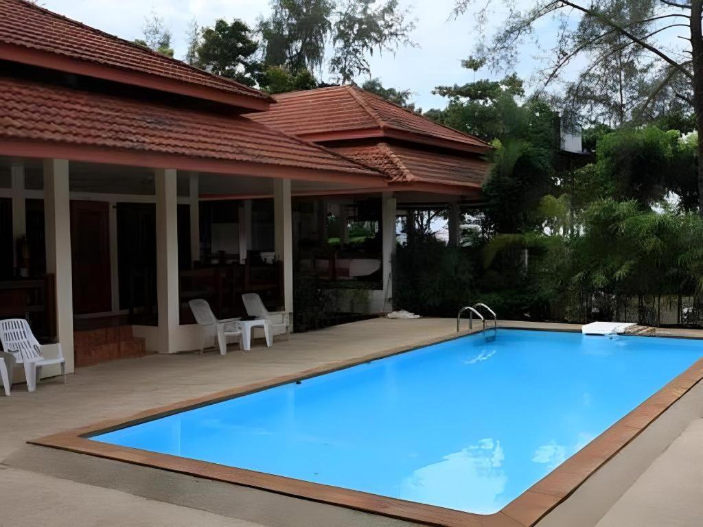 Chaya Resort Ao Nang Екстер'єр фото