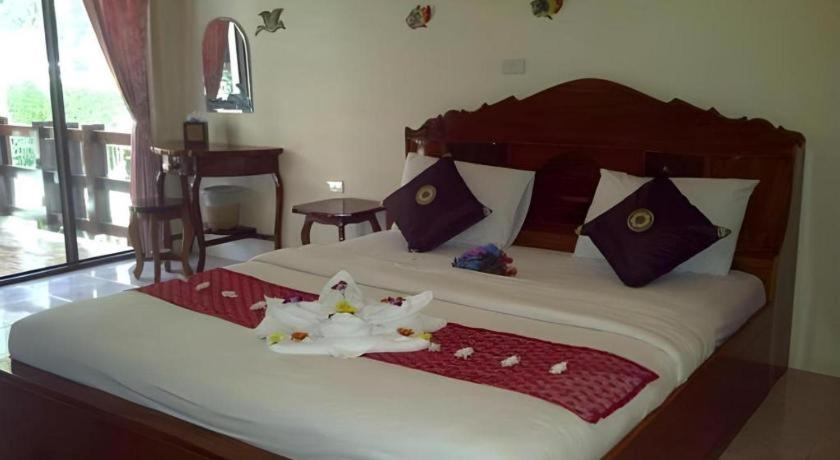 Chaya Resort Ao Nang Екстер'єр фото